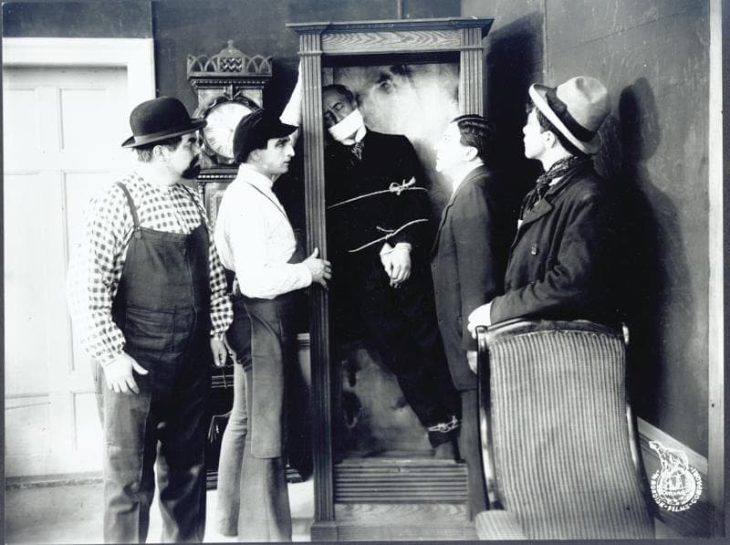 Manden med de ni Fingre IV photo