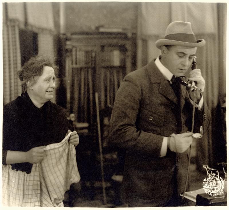 Manden med de ni Fingre IV photo