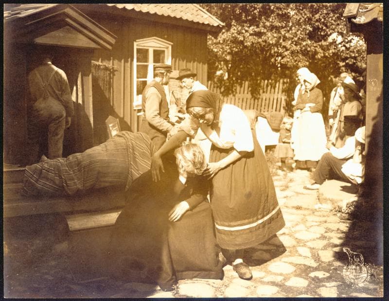 Mellem de yderste Skær