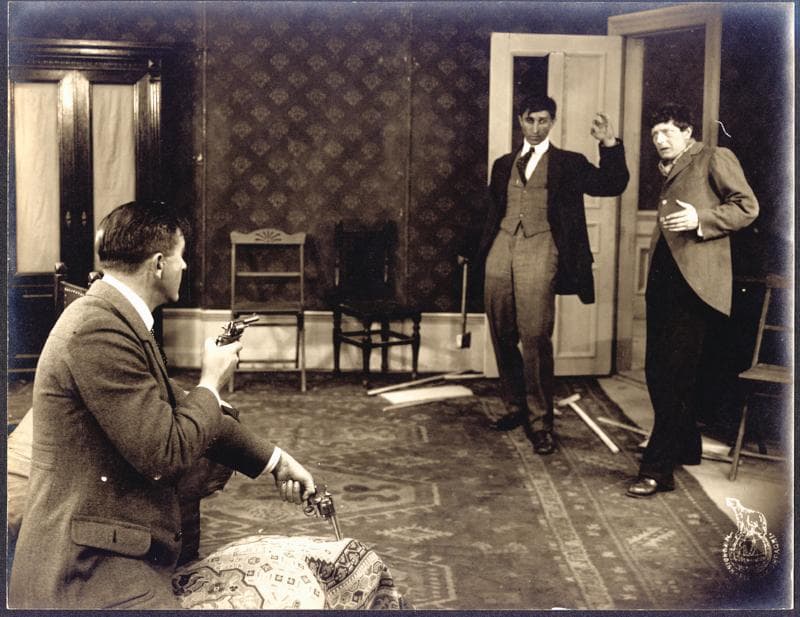 Manden med de ni Fingre V