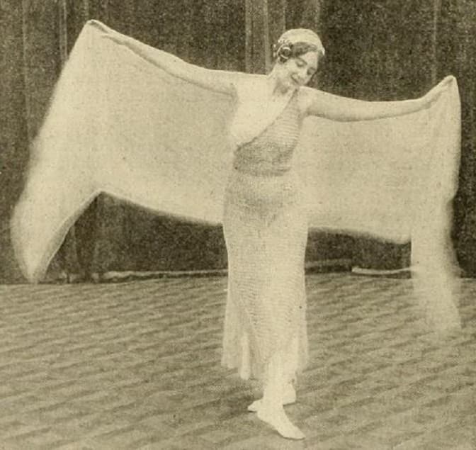 Midnight at Maxim's poster – Cult Cinema