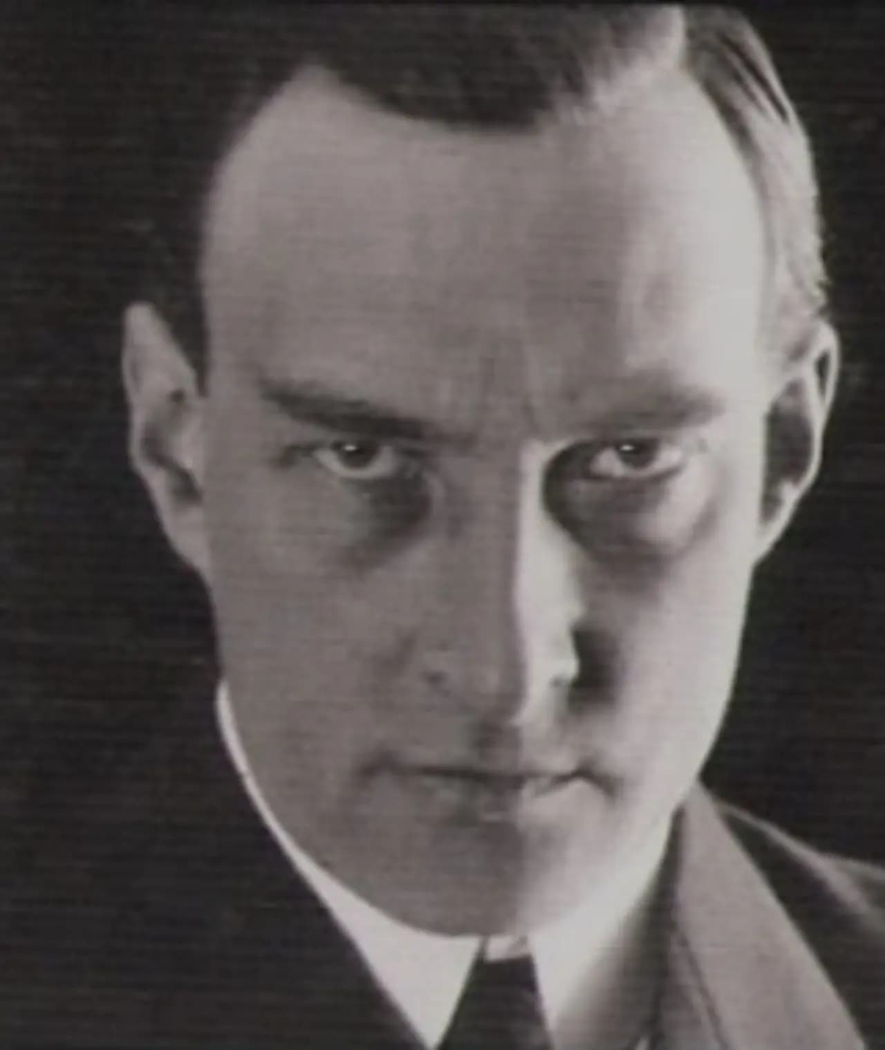 Die Frau mit dem schlechten Ruf (1925) film backdrop