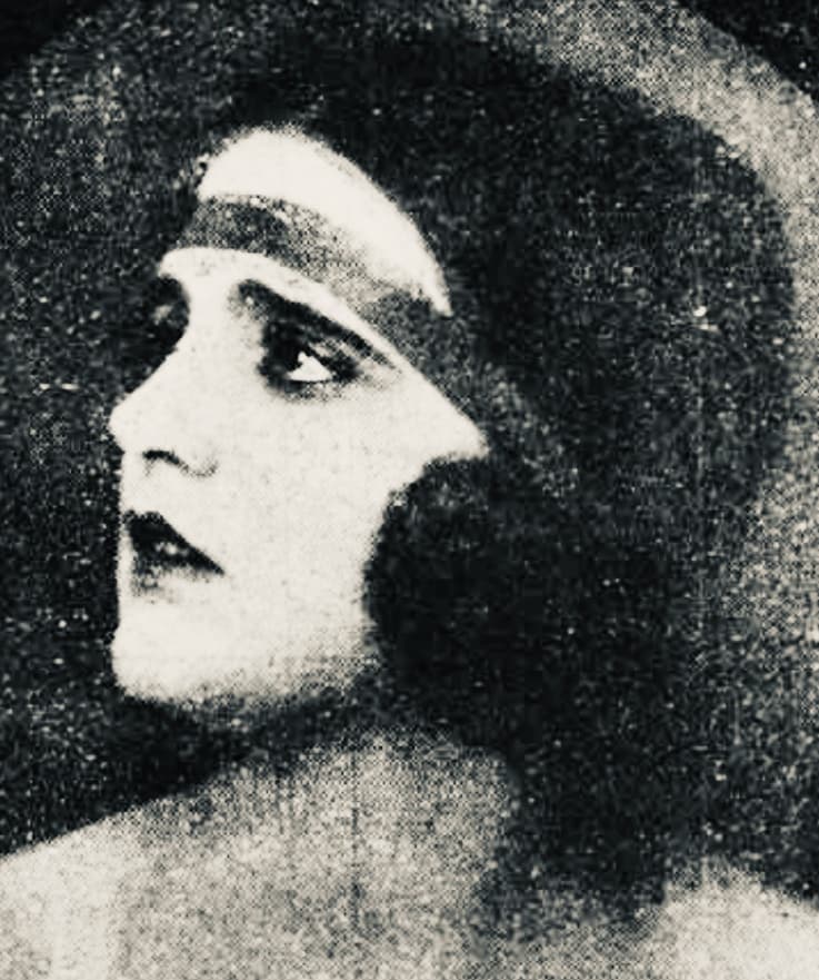 Péntek este (1921) film backdrop
