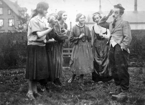 Ævintýri Jóns og Gvendar poster – Cult Cinema