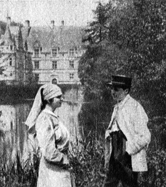 Trois familles poster – Cult Cinema