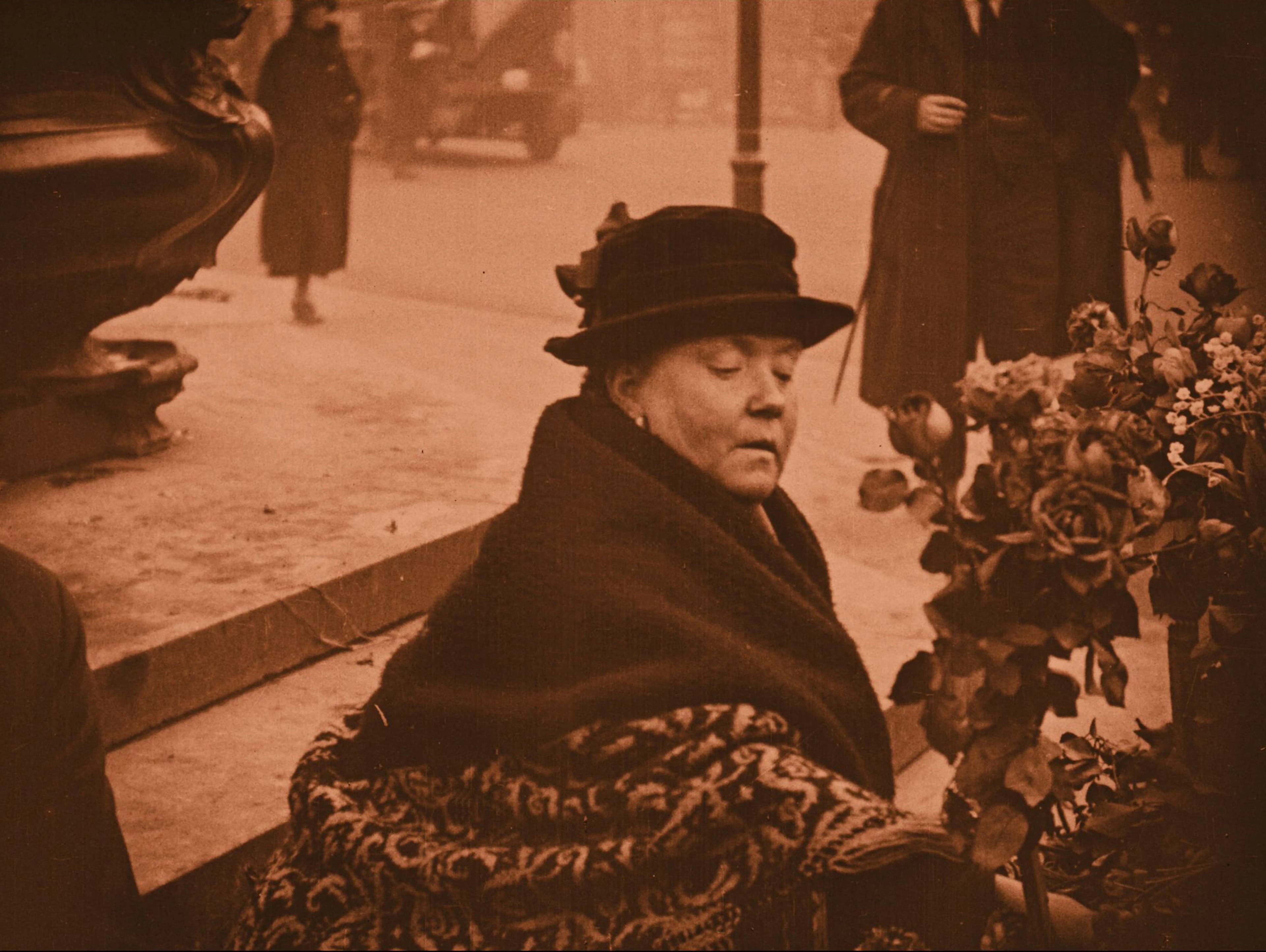 Wonderful London: Flowers of London