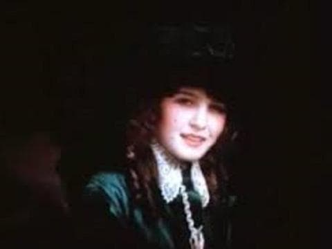 Kodachrome Two-Color Test Shots No. III (1922) film backdrop