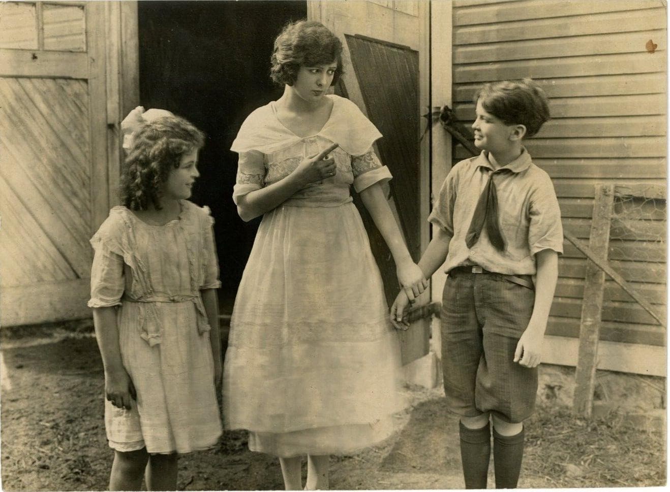 The White Bottle poster – Cult Cinema