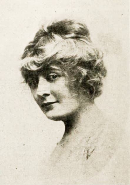 Della Connor