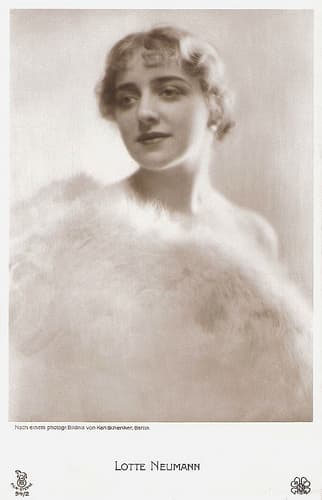 Lotte Neumann