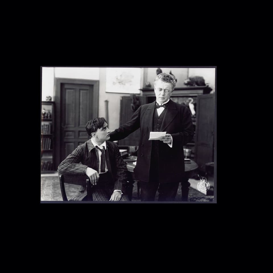 En Søns Kærlighed poster